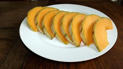 Benefits Of Cantaloupe For Hair